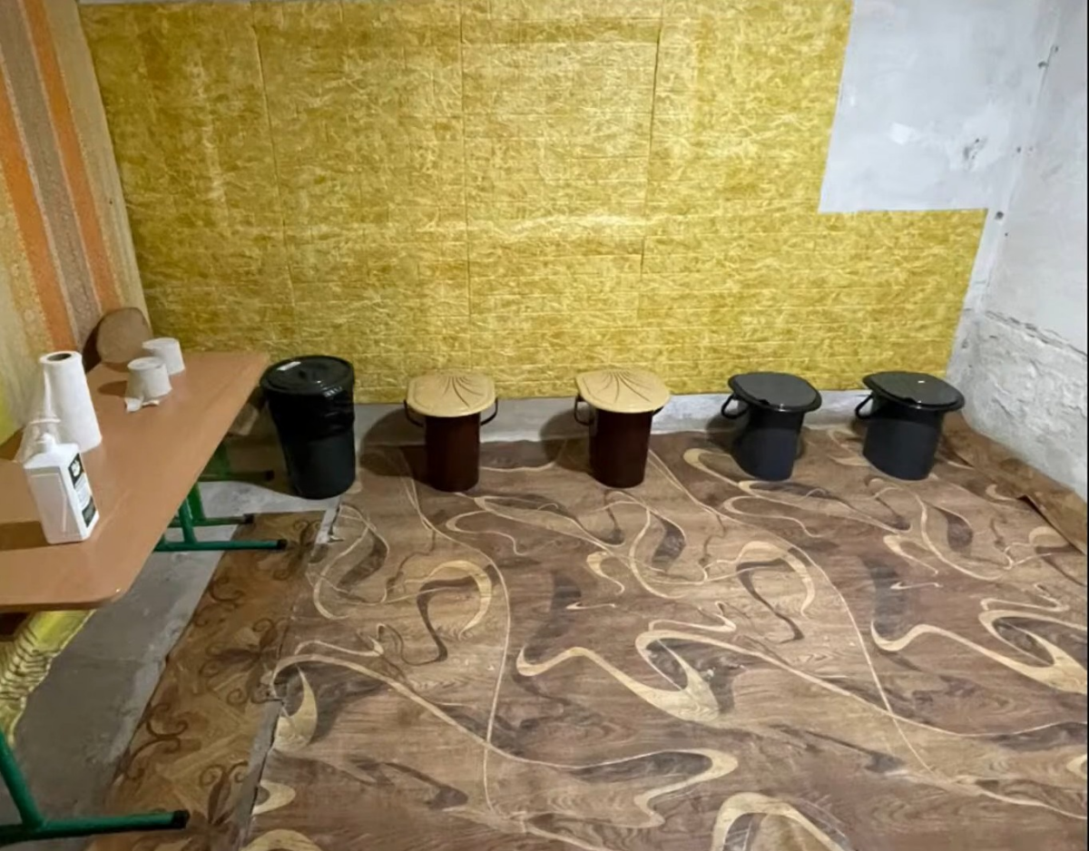 туалети укриттях шкіл Київ